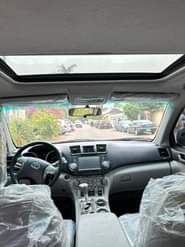 A picture of 2010 2011 direct Belgium Toyota Highlander Limited Edition full option