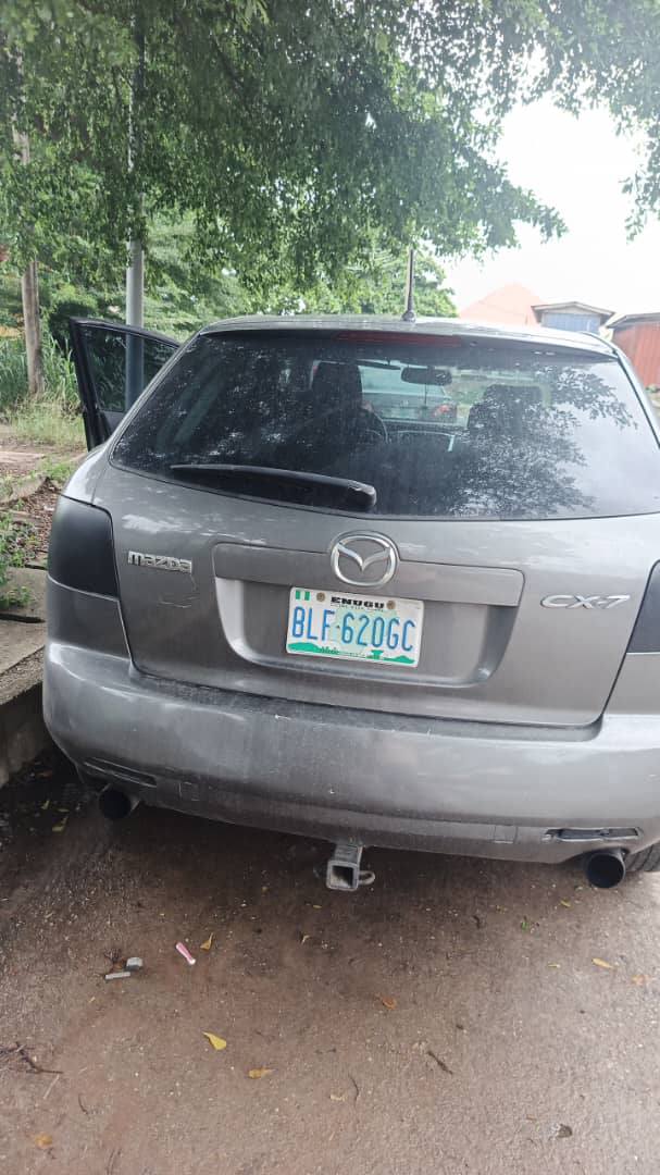 A picture of Mazda cx7 4M Slightly negotiable Settlement 100k Location Ogudu