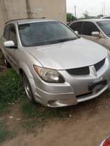 A picture of Neatly Used Pointiac Vibe 2004 Model Engine Gear very perfect
