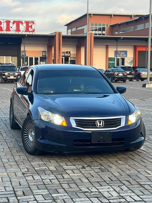 A picture of Not registered Honda Accord 010 011 model