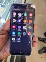 A picture of SAMSUNG GALAXY S8 PLUS S