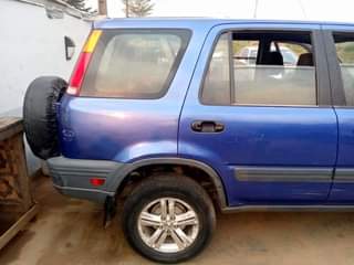 A picture of 2000 Honda crv