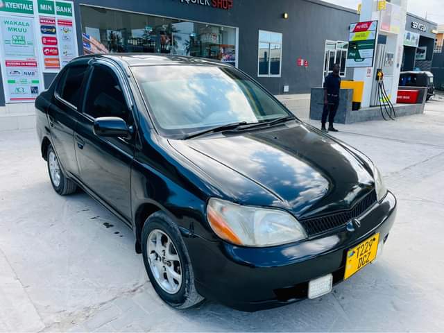 A picture of Toyota Platz