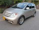 A picture of TOYOTA IST DFC BEI 8 9M TSH Whatsap http wa