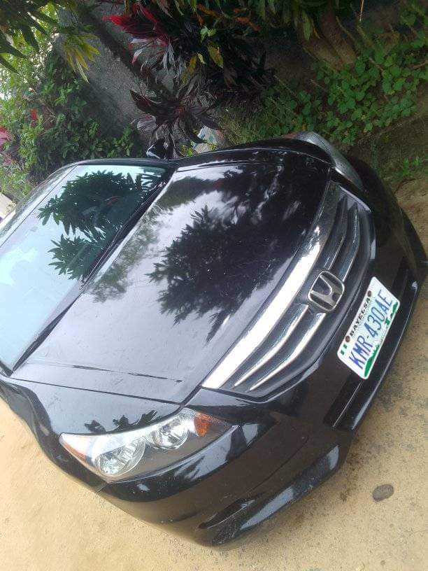 A picture of Honda Accord 2009 V6