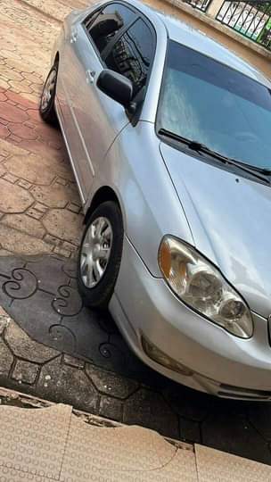 A picture of 2005 Lexus Es330