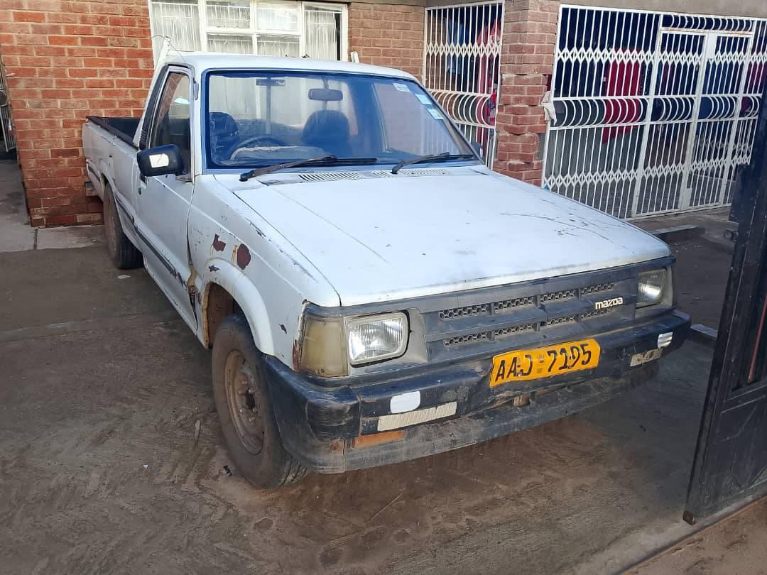 classifieds/cars mazda