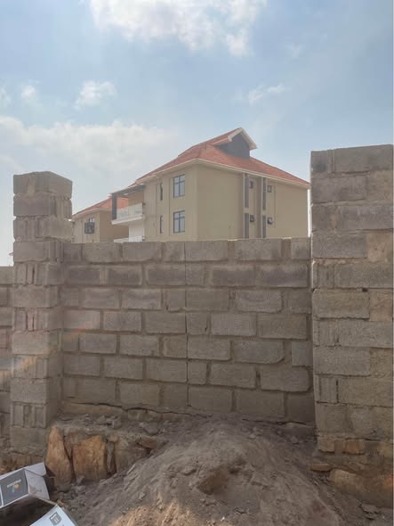 A picture of 18 Decimals for sale in Kyanja Call 0754276850