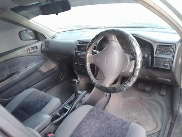 A picture of Toyota carina