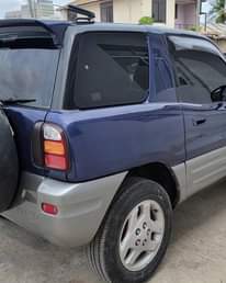 A picture of Rav 4 shortchassis