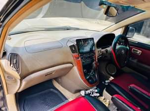 A picture of Toyota Haria 10m tu
