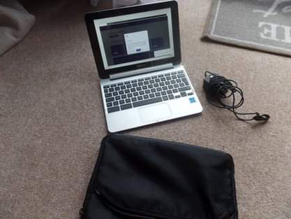 A picture of ASUS CHROMEBOOK