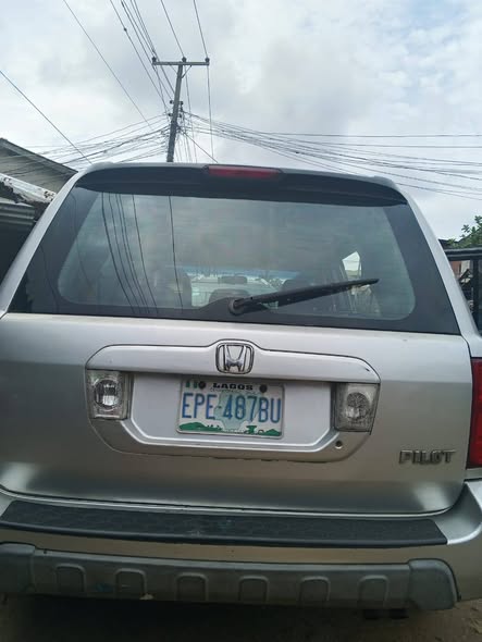 A picture of PURE FIRST BODY HONDA PILOT WITH GOOD ENGINE AND GEAR