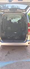 A picture of Toyota noah