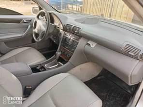 A picture of MERCEDES BENZ V6 AVAILABLE IN PLATEAU STATE JOS BUY AND
