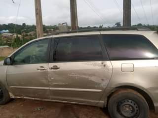 A picture of DEALER MARKET 2007 Toyota Sienna Untempered engine and Ac working