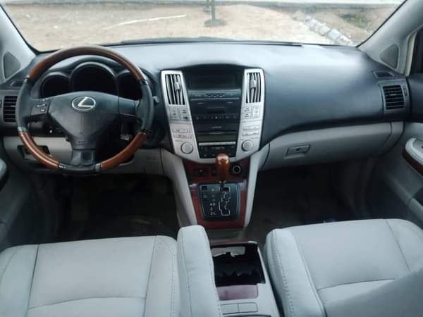 A picture of Distress sale For the fastest finger BELGIUM GRADE 2004 LEXUS