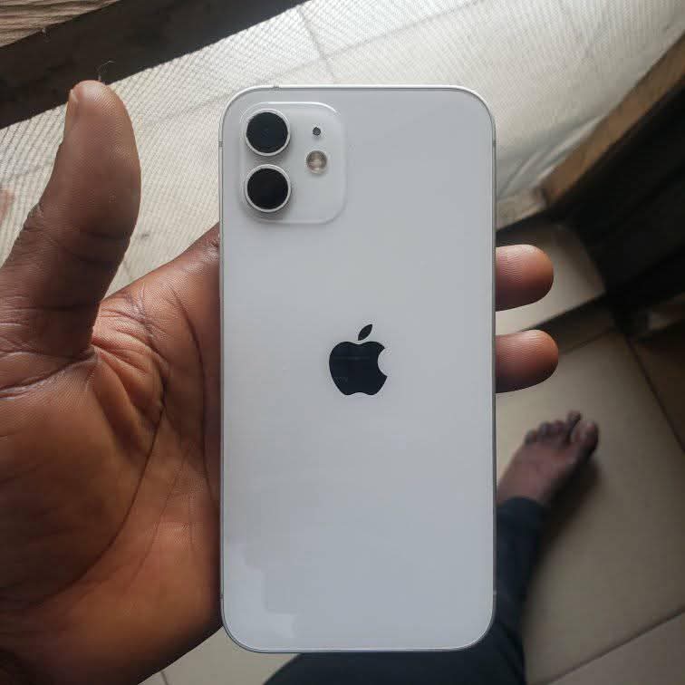 A picture of Neatly used iPhone 12 for serious buyer ONLY 