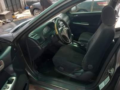A picture of Toyota Camry 05