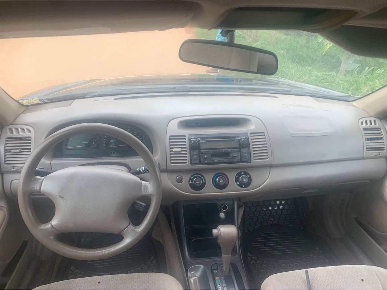 A picture of 2001 2 Camry