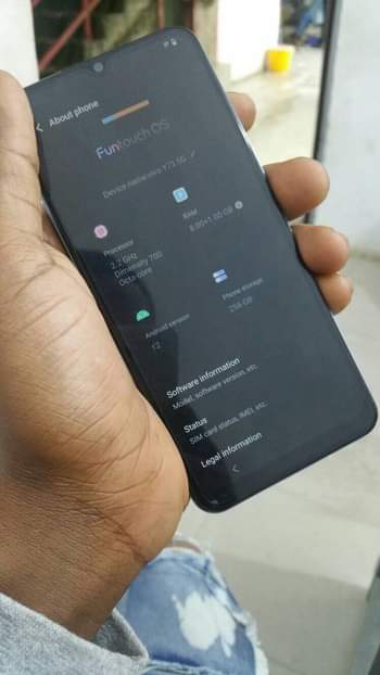 A picture of vivo y75 5G