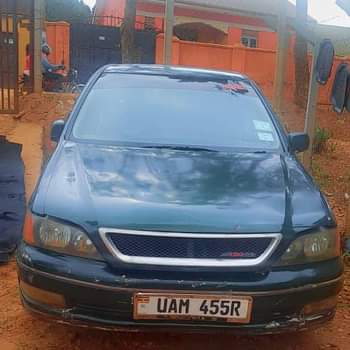 A picture of Toyota vista in perfect condition