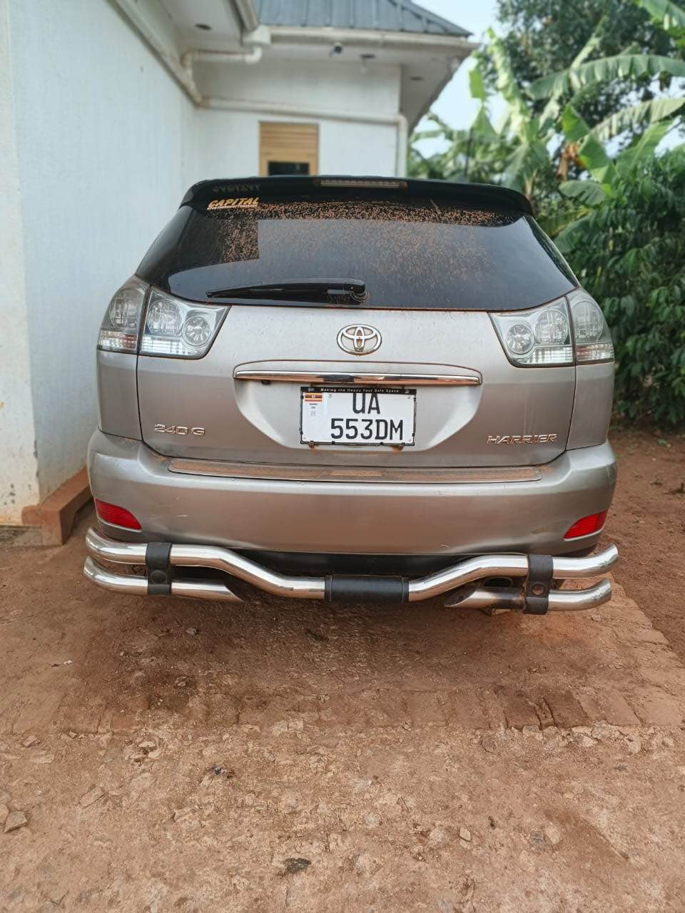 A picture of TOYOTA HARRIER