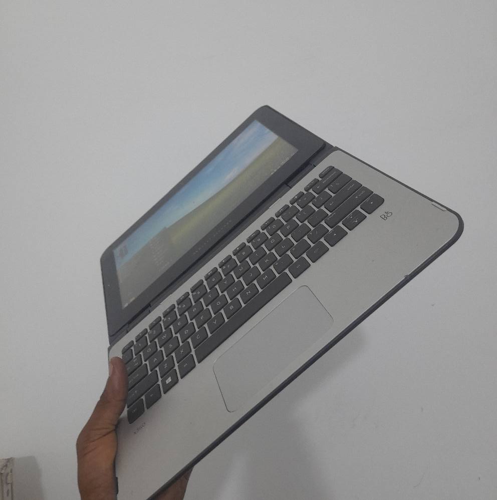 A picture of slim laptop hp probook cor2duo