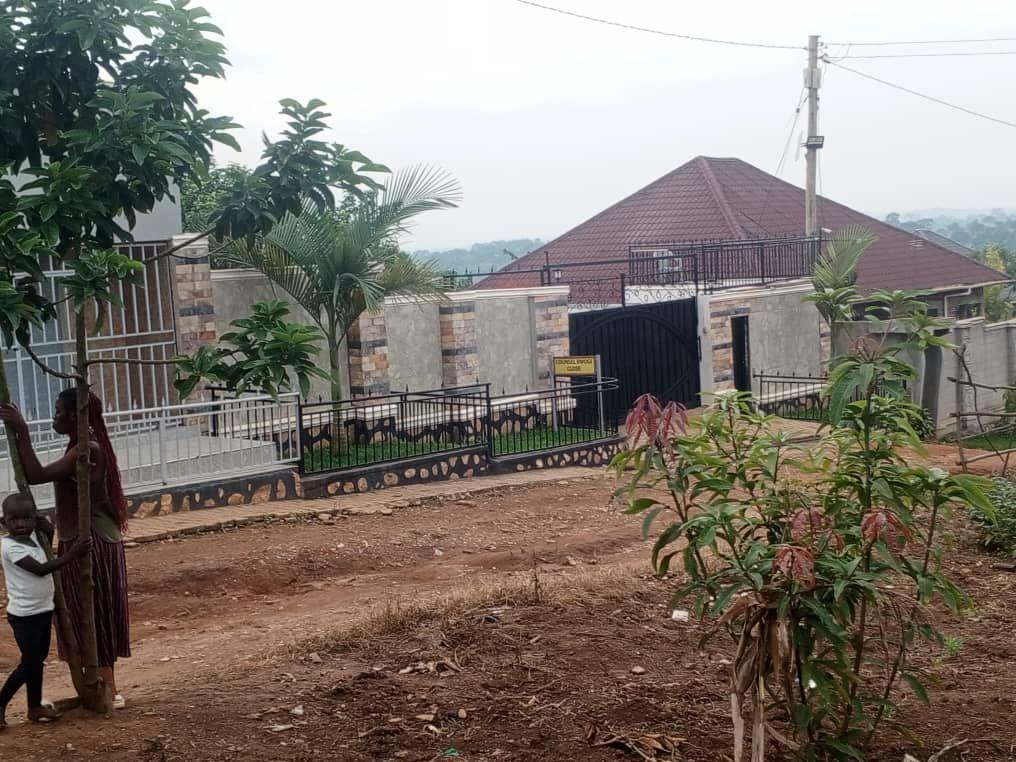 houses matugga