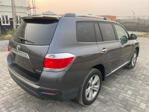 A picture of KinzzyAuto s LTD 08109018982 14 500 000 Refer and earn