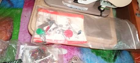 A picture of Electric sewing machine