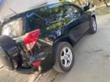 A picture of 2006 TOYOTA RAV 4