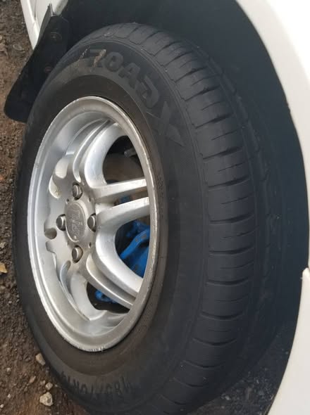 A picture of 0759212220 Gari kali haina kipengele chochote gari ni yangu mwenyewe