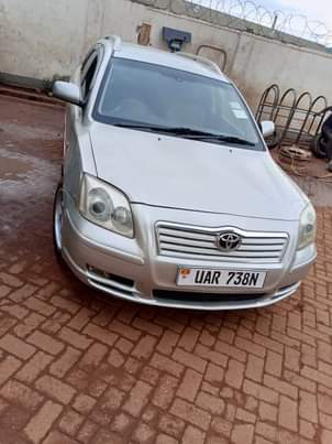 used toyota avensis