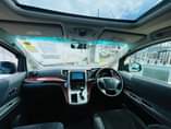 A picture of TOYOTA VELFIRE 2009 10