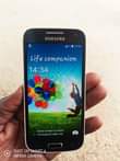 A picture of Samsung Galaxy s4 mini inakaa na charge saan wah 0786811399