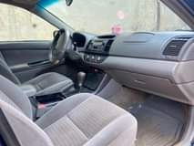 A picture of Lexus Es330 04 model Clean and sharp Engine A c