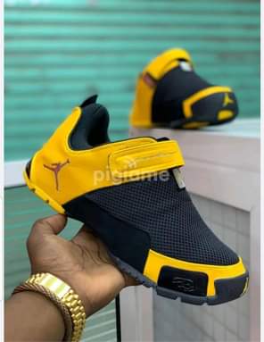A picture of 0756181556 0776030131 for more info and delivery