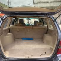 A picture of Toyota Highlander 2006 model Super neat and clean leather interior