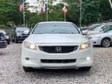 A picture of 2008 Honda Accord Coupe Good engine and transmission Chilling Ac