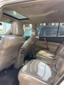 A picture of Toyota Highlander 2011 limited off white toks