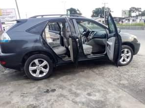 A picture of NEATLY USED 2006 MODEL LEXUS RX330 Untampered engine Untampered gear