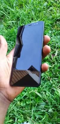 A picture of Samsung galaxy j8
