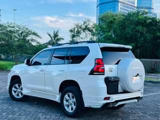 A picture of TOYOTA PRADO TXL