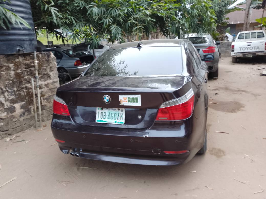 A picture of Bmw e60