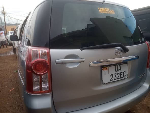 A picture of Toyota Raum