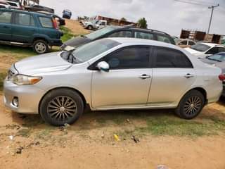 A picture of DISTRESS TOYOTA COROLLA 2011 MANUAL TRANSMISSION