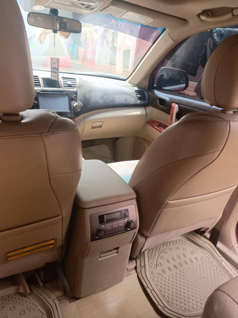 A picture of Toyota Highlander 2012 tokunbo standard