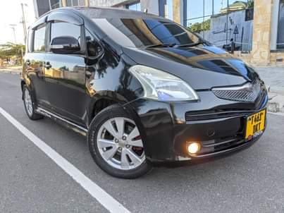 A picture of TOYOTA RACTIS