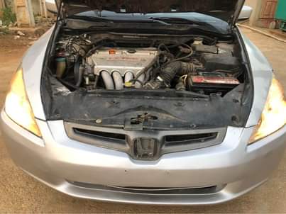 A picture of Honda Accord 05